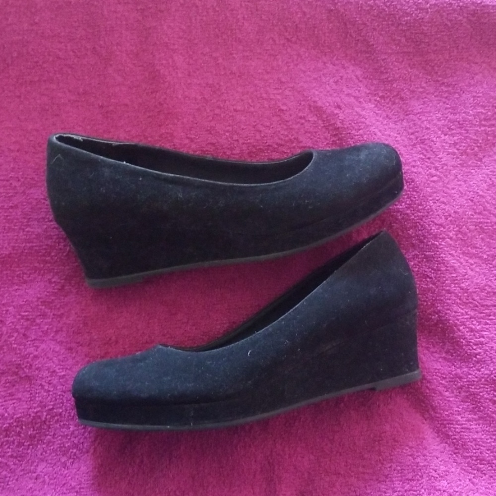 Girls cute suede material wedge shoes